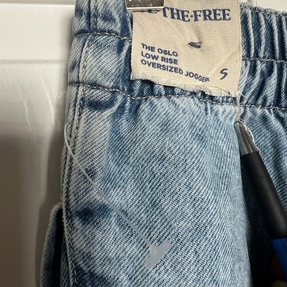 FreePeople WE THE FREE: OSLO Low Rise Oversized Jogger(NWT) - Picture 11 of 13